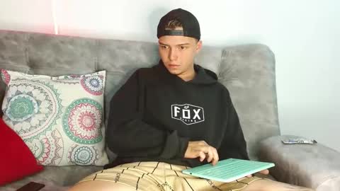 Nick online show from November 24, 2025, 12:27 pm