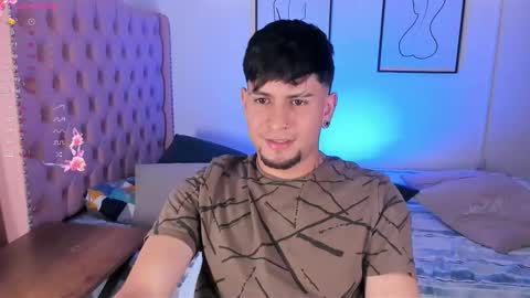 Snapshot of valentinoo_10 chatting on February 18, 2026, 7:43 pm Manuel online show from February 18, 2026, 7:43 pm