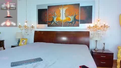 Snapshot of valentinos_ chatting on February 25, 2026, 9:35 pm Valentinos online show from February 25, 2026, 9:35 pm