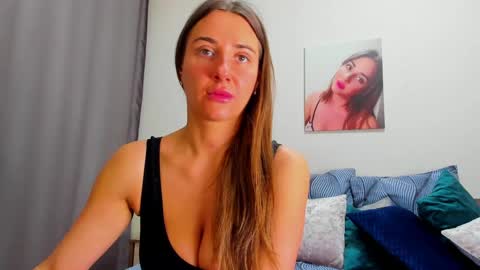 Kate online show from May 21, 2026, 1:56 am