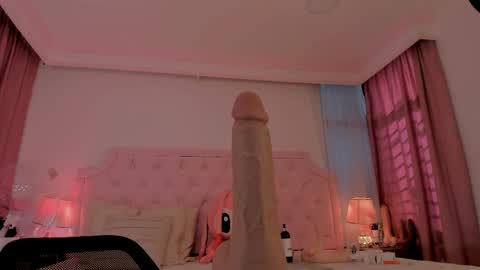 Snapshot of valentoro1 chatting on May 7, 2026, 2:00 pm Vale Toro online show from May 7, 2026, 2:00 pm