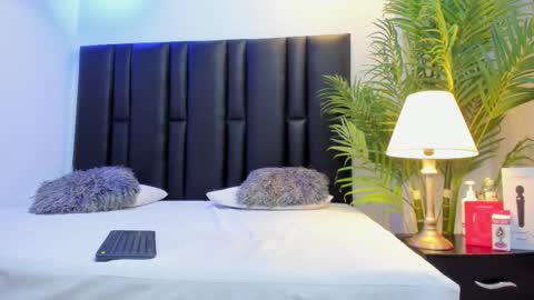 valeri_tafur online show from February 4, 2026, 11:05 am