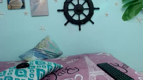 Snapshot of valeria18sexy chatting on November 3, 2025, 1:19 am valeria online show from November 3, 2025, 1:19 am