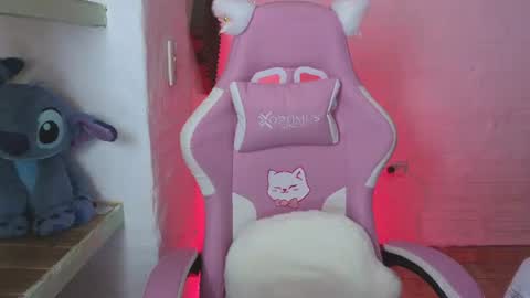 Snapshot of valeria_mendozza chatting on June 10, 2026, 9:57 pm online show from June 10, 2026, 9:57 pm