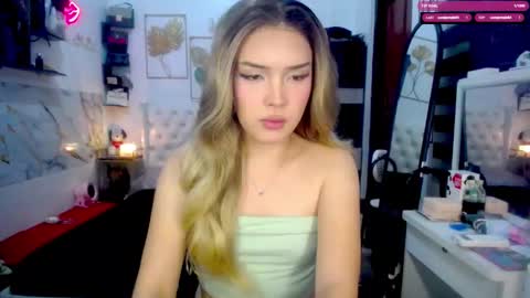 Snapshot of valeria_nikia chatting on October 19, 2025, 11:22 am VALERIA online show from October 19, 2025, 11:22 am