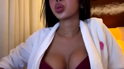 Snapshot of valeriadion chatting on October 20, 2025, 10:21 pm Valeria online show from October 20, 2025, 10:21 pm