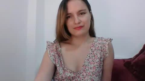 valeriafrannco online show from January 16, 2025, 11:59 pm