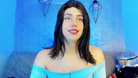 valeriagill_ online show from March 5, 2026, 11:01 pm