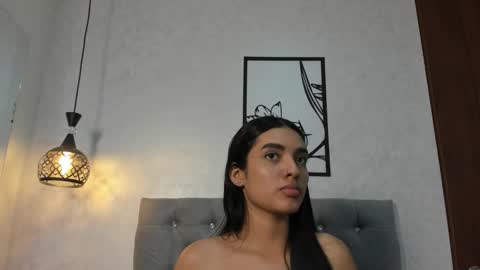 Snapshot of valeriajons chatting on October 22, 2025, 3:51 am valeriajons online show from October 22, 2025, 3:51 am