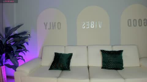 Valeria online show from July 1, 2026, 11:23 am