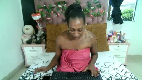 La valerie26 online show from September 18, 2025, 10:34 pm