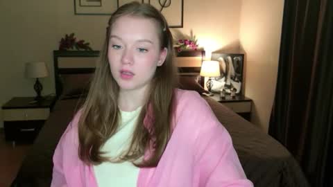 ValeriCherry online show from May 7, 2026, 12:54 pm