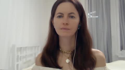 Snapshot of valerie_rose777 chatting on December 6, 2024, 7:34 pm valerie_rose777 online show from December 6, 2024, 7:34 pm