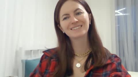Snapshot of valerie_rose777 chatting on January 1, 2025, 1:27 pm valerie_rose777 online show from January 1, 2025, 1:27 pm