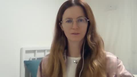 Snapshot of valerie_rose777 chatting on October 11, 2025, 7:34 pm valerie_rose777 online show from October 11, 2025, 7:34 pm