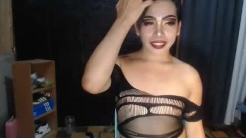 valerie_sensual online show from October 23, 2025, 2:22 am