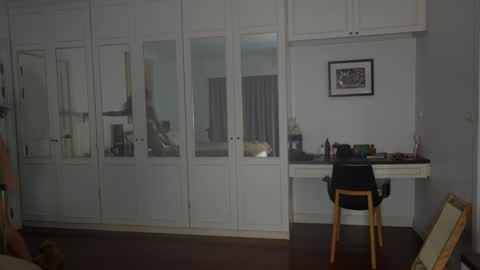 Snapshot of valerieh chatting on September 17, 2025, 1:51 am Valerie online show from September 17, 2025, 1:51 am