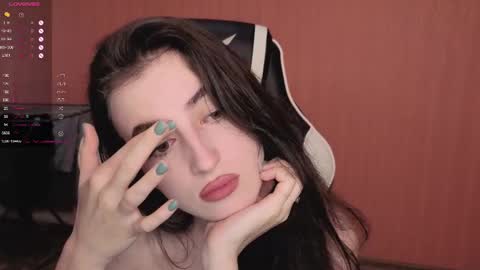 valeritiio online show from September 13, 2025, 3:28 am