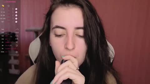 valeritiio online show from September 21, 2025, 3:52 am