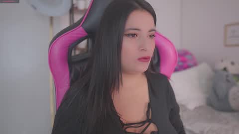 Snapshot of valery_belmort chatting on February 2, 2026, 12:37 pm Valery Belmort online show from February 2, 2026, 12:37 pm