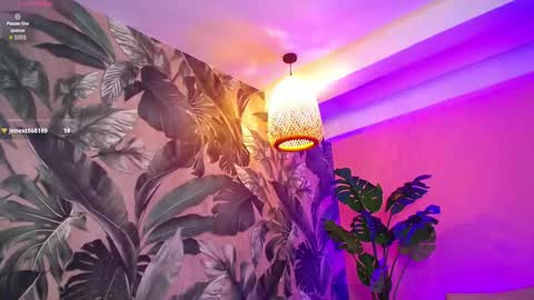 valery_blush online show from October 12, 2025, 4:22 am