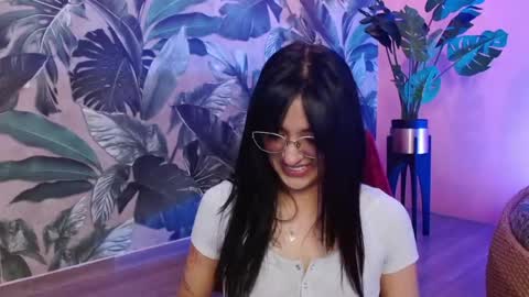 Snapshot of valery_blush chatting on May 17, 2026, 8:16 pm valery_blush online show from May 17, 2026, 8:16 pm