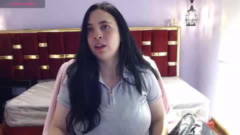 valery cute 18 online show from October 22, 2025, 12:05 pm