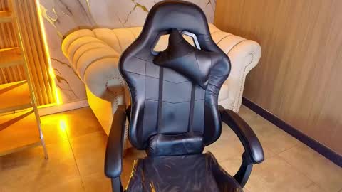 Snapshot of valery_tf chatting on November 27, 2025, 8:22 pm Valery online show from November 27, 2025, 8:22 pm