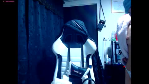 B V Naughty online show from February 17, 2026, 11:22 pm