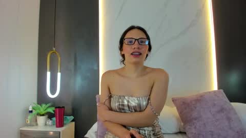 Snapshot of valeryn_rosse chatting on February 21, 2026, 11:39 pm valeryn rosse online show from February 21, 2026, 11:39 pm