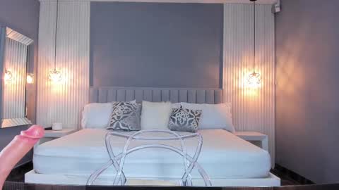 Carla online show from March 5, 2025, 5:18 pm