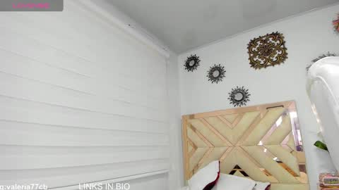 Snapshot of valeryrossee chatting on March 4, 2025, 3:37 pm VALERIA online show from March 4, 2025, 3:37 pm