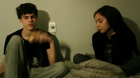 valesios online show from December 19, 2025, 3:19 pm