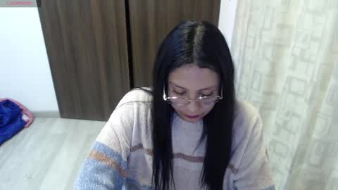 valevicious online show from March 4, 2025, 5:34 pm