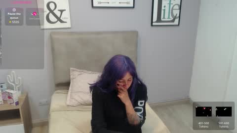 valevicious online show from November 7, 2025, 1:44 pm