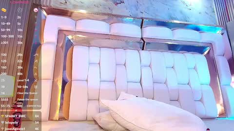 Valkiria moore  online show from February 28, 2025, 10:50 pm