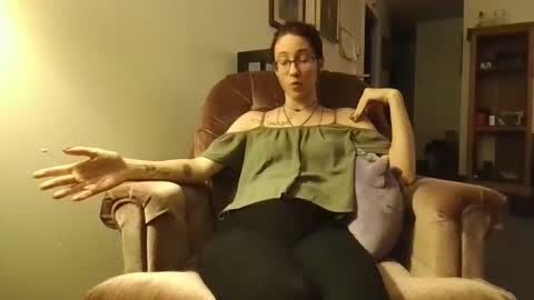 Snapshot of valleriestarr chatting on December 20, 2024, 6:08 am Vallerie Starr online show from December 20, 2024, 6:08 am