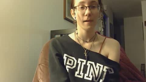 Snapshot of valleriestarr chatting on January 6, 2025, 4:15 am Vallerie Starr online show from January 6, 2025, 4:15 am