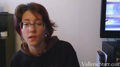 Snapshot of valleriestarr chatting on October 26, 2025, 9:10 pm Vallerie Starr online show from October 26, 2025, 9:10 pm