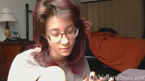 Snapshot of valleriestarr chatting on October 28, 2025, 3:58 pm Vallerie Starr online show from October 28, 2025, 3:58 pm