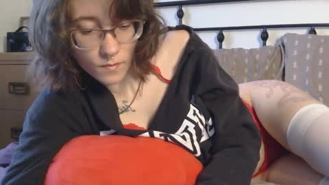 Snapshot of valleriestarr chatting on February 14, 2026, 9:55 pm Vallerie Starr online show from February 14, 2026, 9:55 pm