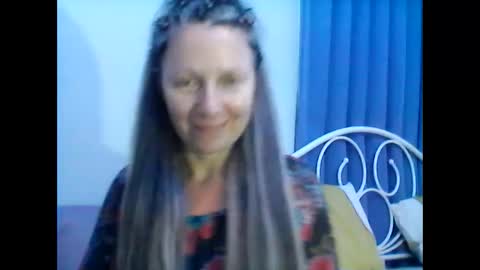 Snapshot of valleriwind chatting on January 19, 2025, 1:12 pm ValleriWind online show from January 19, 2025, 1:12 pm