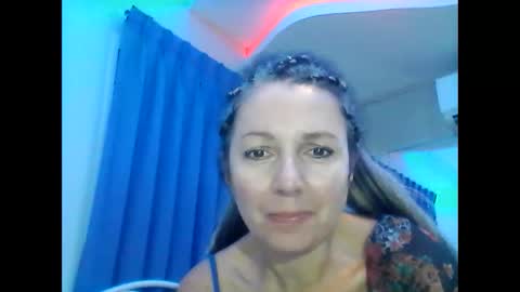 Snapshot of valleriwind chatting on January 25, 2025, 3:30 am ValleriWind online show from January 25, 2025, 3:30 am