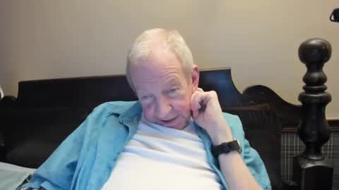 Snapshot of valleylaker chatting on October 27, 2025, 11:25 am valleylaker online show from October 27, 2025, 11:25 am