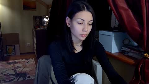 Little Devil online show from January 2, 2025, 2:35 pm
