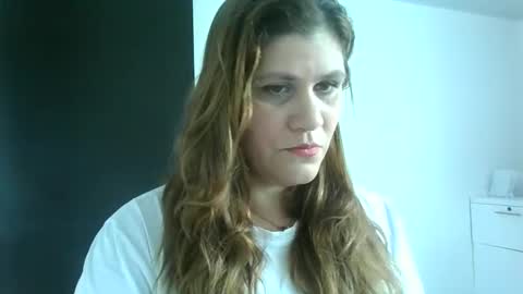 valu2208 online show from September 10, 2025, 4:07 pm