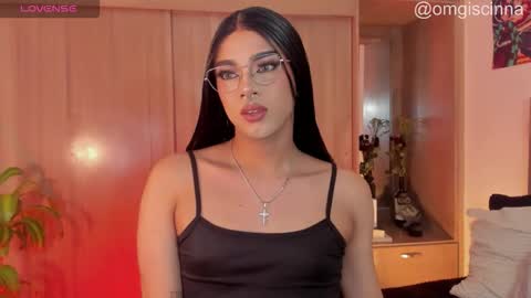 Cinnamon  online show from January 14, 2026, 8:14 pm