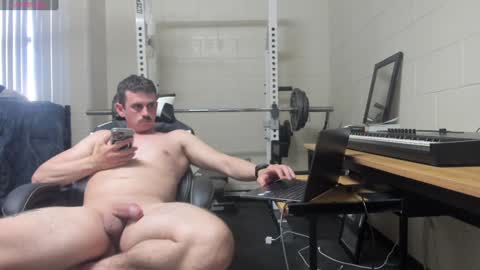 Snapshot of vandal2021 chatting on February 6, 2025, 11:26 pm Vandal2021 online show from February 6, 2025, 11:26 pm