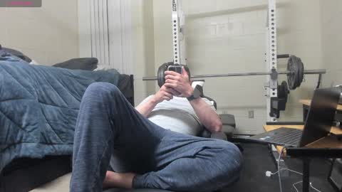 Snapshot of vandal2021 chatting on February 7, 2025, 2:29 am Vandal2021 online show from February 7, 2025, 2:29 am