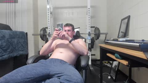 Snapshot of vandal2021 chatting on February 7, 2025, 5:31 am Vandal2021 online show from February 7, 2025, 5:31 am